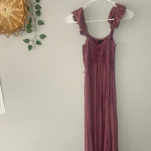 Raviya maxi dress - Picture 2 of 9